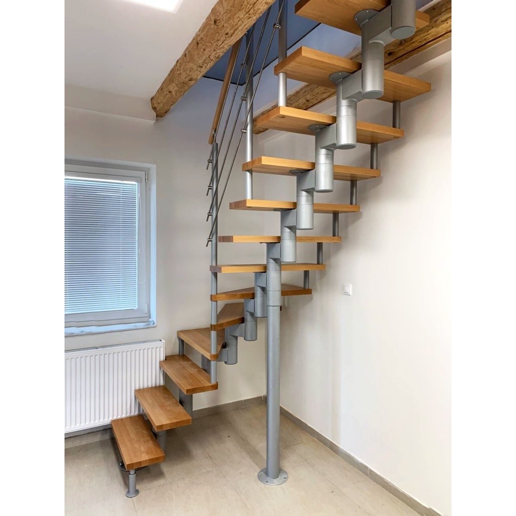 Montované schody Fatra s lomením do tvaru L pro každodenní využití